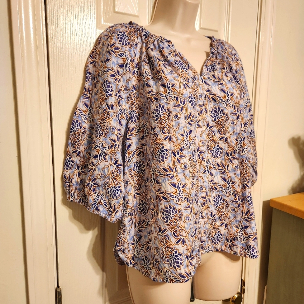 🦋J.Jill Love Linen Purple Butterfly and Floral Peasant Top Size Medium Petite